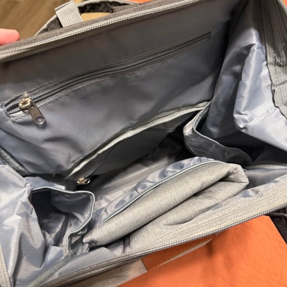 Two-Tone Gray Backpack - Picture 4 of 4